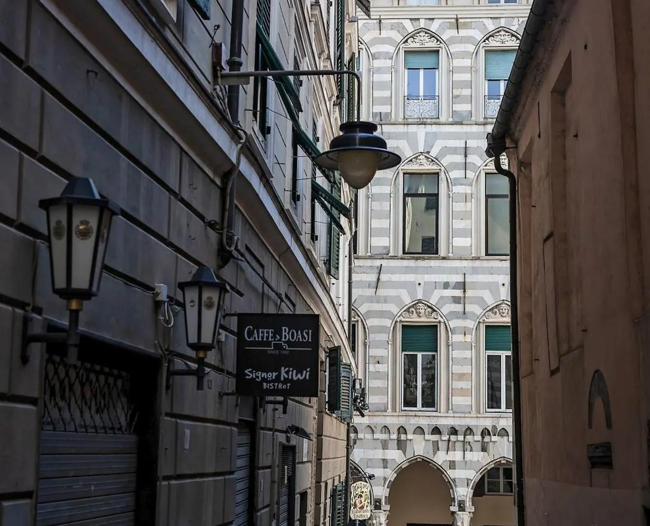 Patty S Home Genoa 0*,